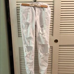 American Eagle White Jeans Ripped Size 00